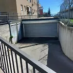 Harmony - Balcony And Free Secure Garage Apartamento *