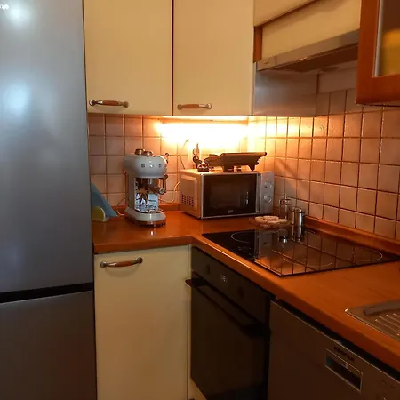 Apartment Harmony - Pleasant And Comfortable Place With A Balcony And A Secured Garage Split