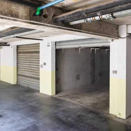 公寓 Harmony - Balcony And Free Secure Garage *