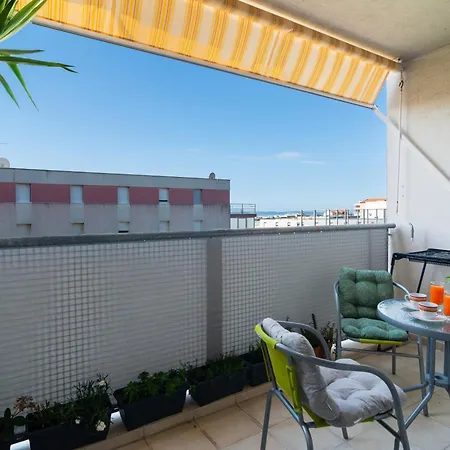 Harmony - Balcony And Free Secure Garage Appartement