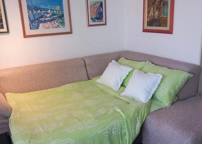 Harmony - Pleasant And Comfortable Place With A Balcony And A Secured Garage Apartment *