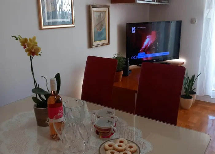 Harmony - Pleasant And Comfortable Place With A Balcony And A Secured Garage *