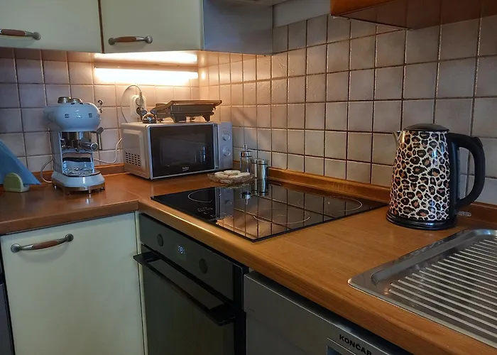 Harmony - Pleasant And Comfortable Place With A Balcony And A Secured Garage Apartment