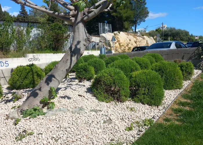 Harmony - Pleasant And Comfortable Place With A Balcony And A Secured Garage * Split