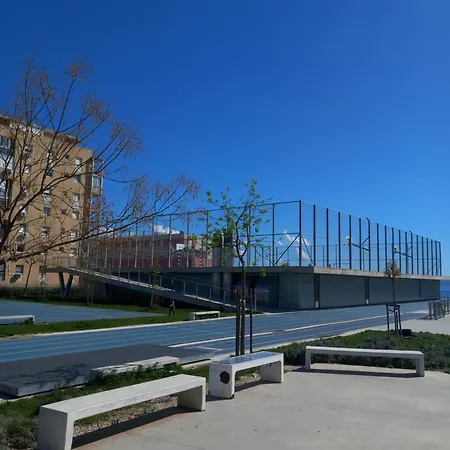 Harmony - Pleasant And Comfortable Place With A Balcony And A Secured Garage 아파트 *